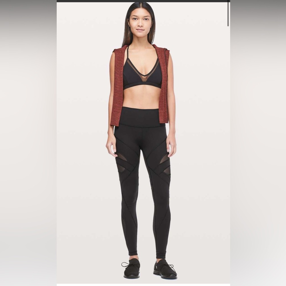 Lululemon Wunder Under High-Rise Tight *Mesh 28"
Black (First Release) size 4 - Picture 5 of 7